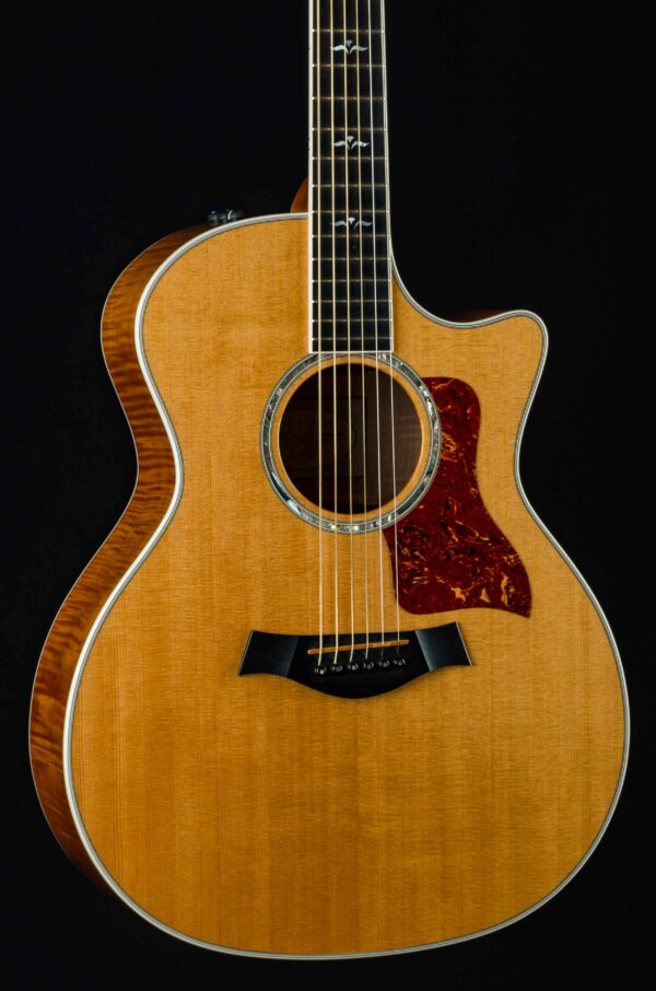 Taylor 614CE Maple 1106070069 used (10)