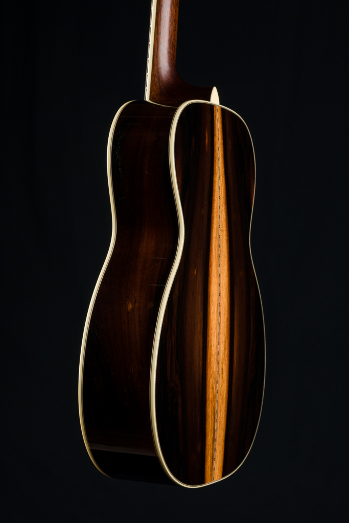 Bourgeois 00-41 Brazilian Rosewood and Aged Tone Bearclaw Sitka 