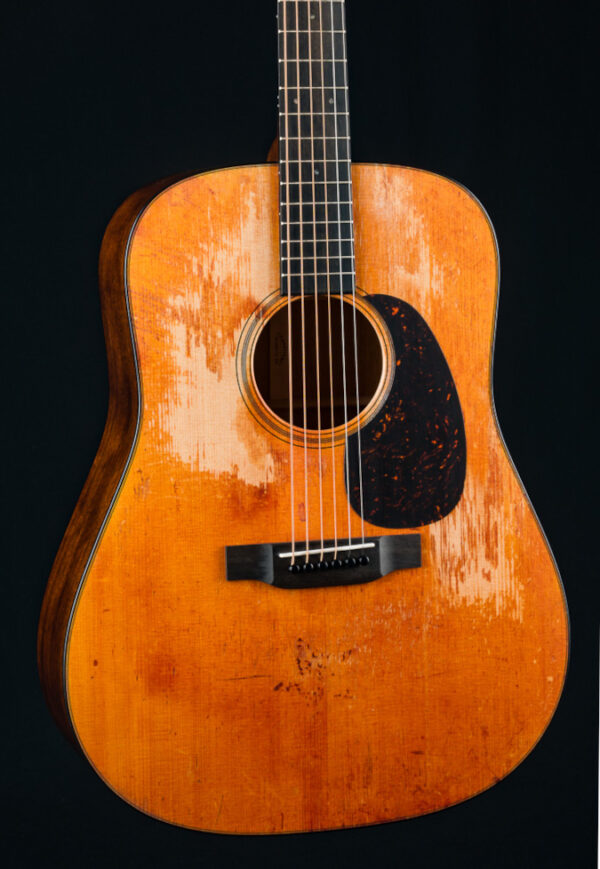 Martin D-18 StreetLegend Mahogany and Sitka Spruce Satin | Down