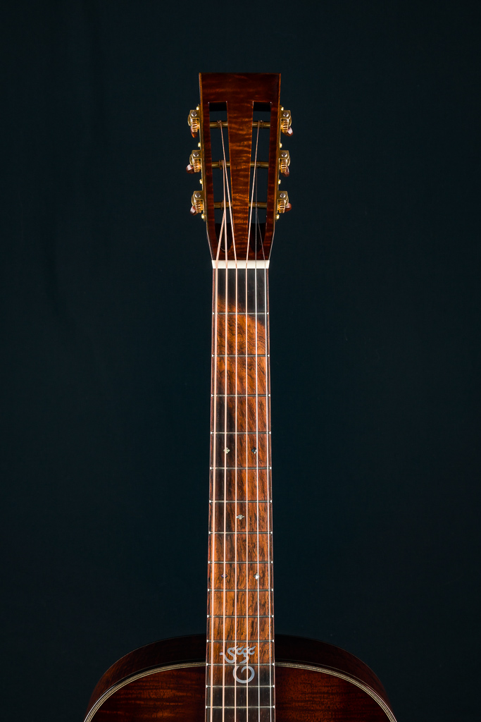 Santa Cruz 000 All Flamed Koa Full Body Sunburst Custom Santa Cruz 000 All Flamed Koa Full Body Sunburst Custom