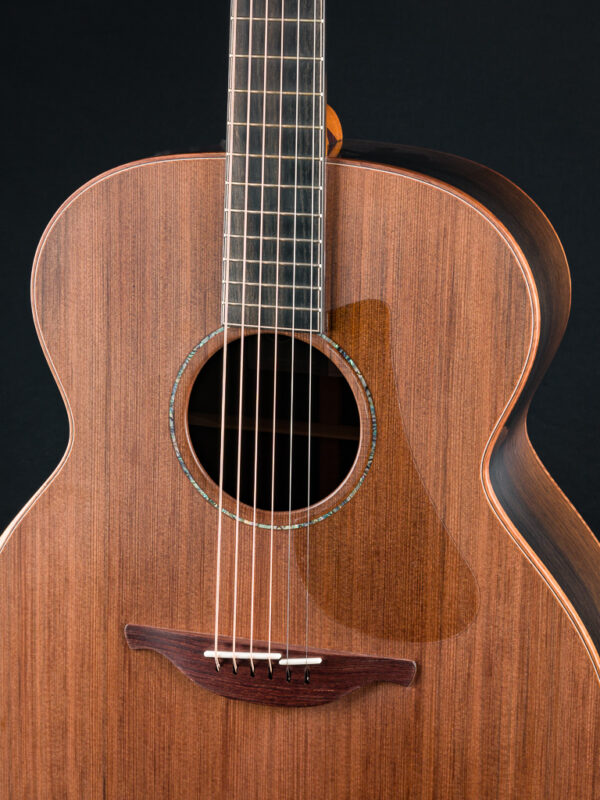 lowden-o-35-50th-anniversary-limited-edition-ancient-bog-oak-and-sinker