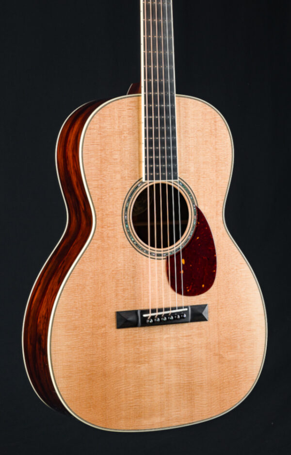 Collings 003 Panamanian Rosewood and Sitka Spruce Custom | Down
