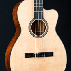 Martin 000C12-16E Nylon Sitka Spruce and Mahogany with Pickup