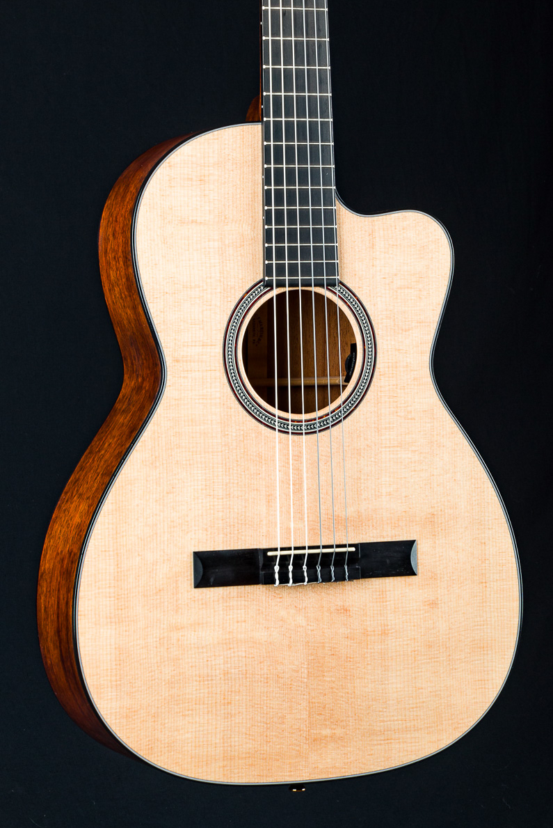 Martin 000C12-16E Nylon E1 DHG (17)