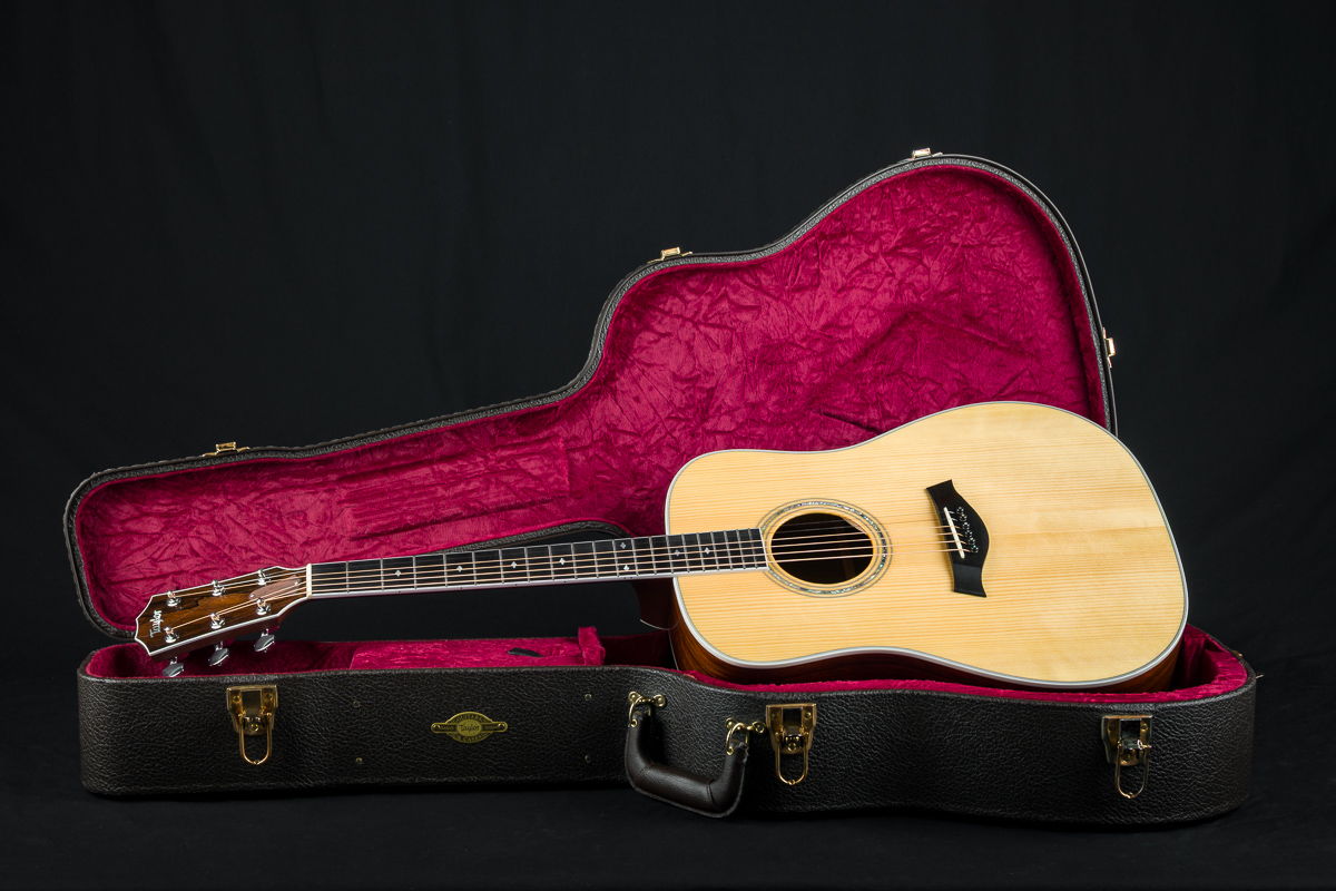 Taylor DN Custom Brazilian Rosewood and Adirondack Spuce Used