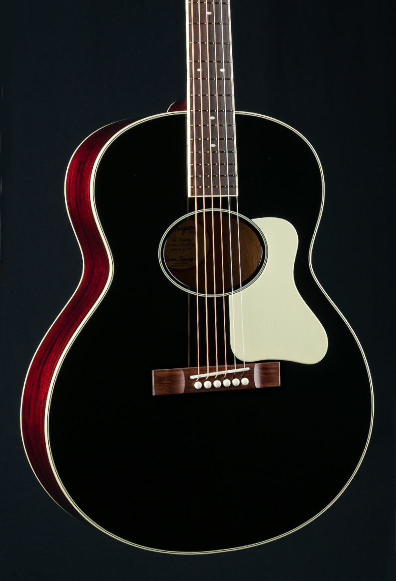 Bourgeois SJ Carved Back Tuxedo Mah DHG 11127 (12)