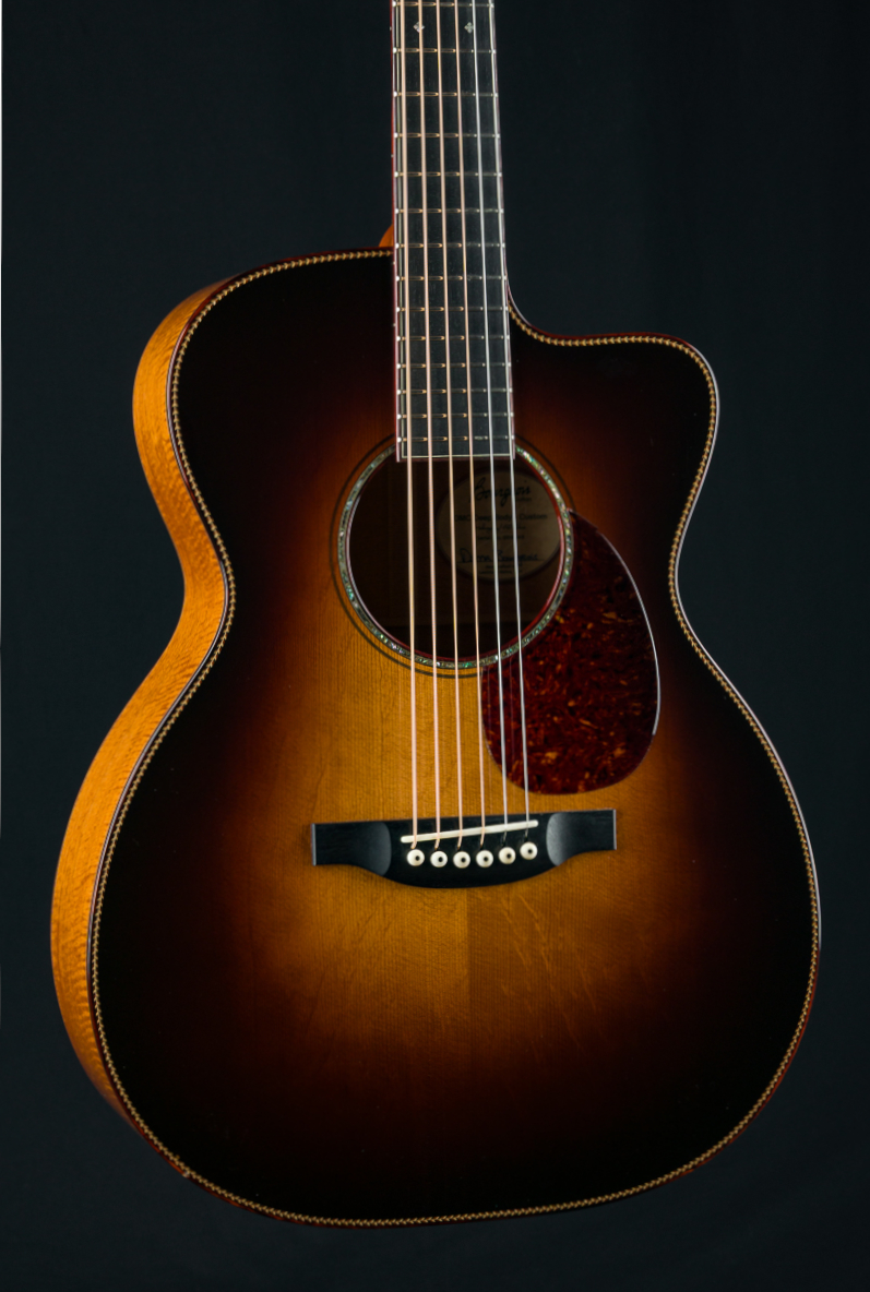Bourgeois OMC LSH Deep Body Flamed Mahogany and Aged Tone Bearclaw Sitka Spruce Sunburst Custom Used (2023)