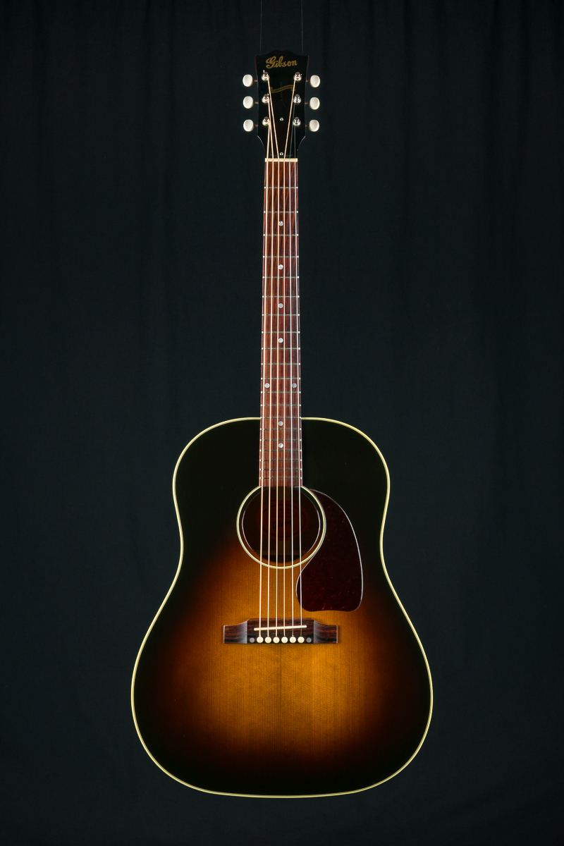 Gibson J-45 Vintage Banner Custom Torrefied Adirondack and