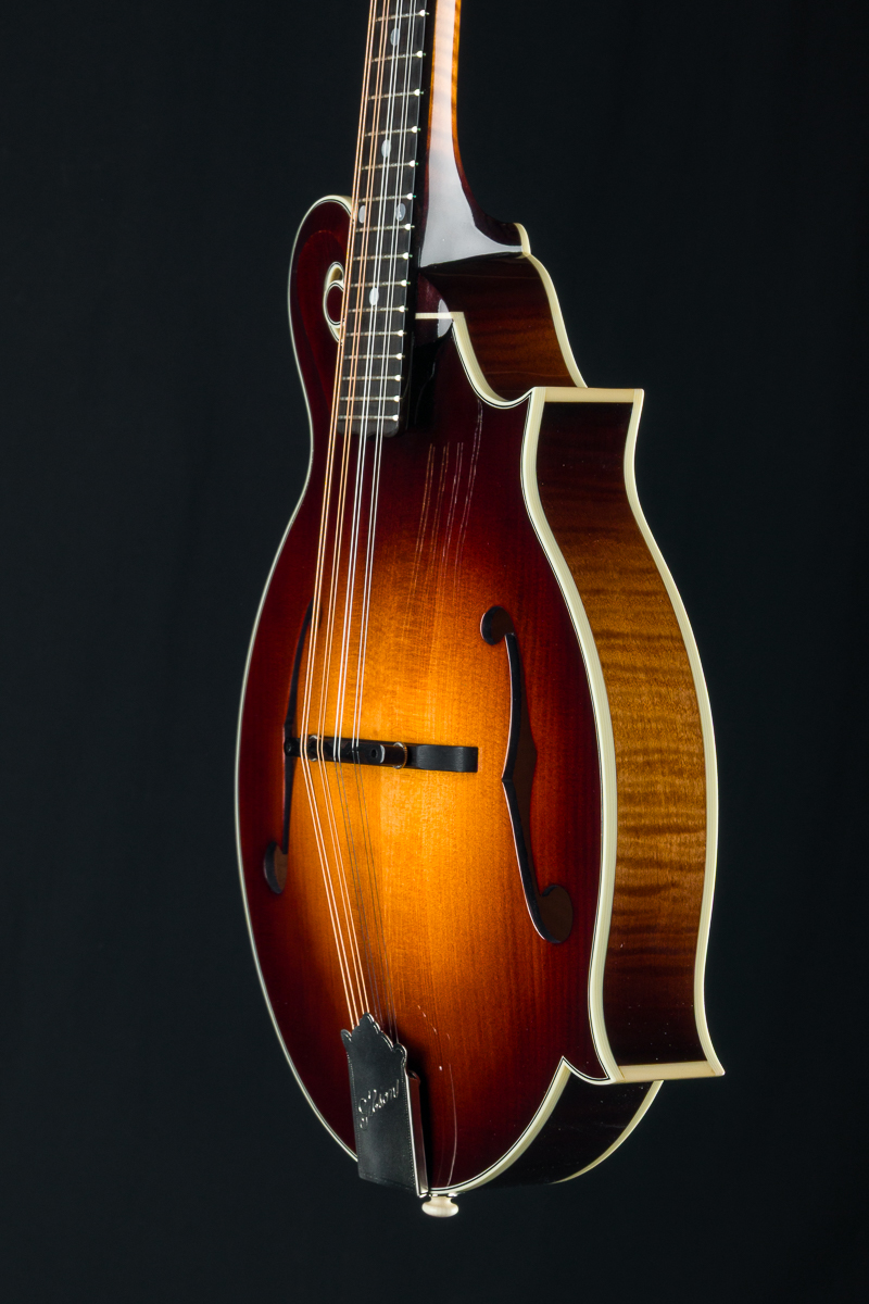 Gibson F-5G Custom Adirondack Spruce and Flamed Maple Wide Nut