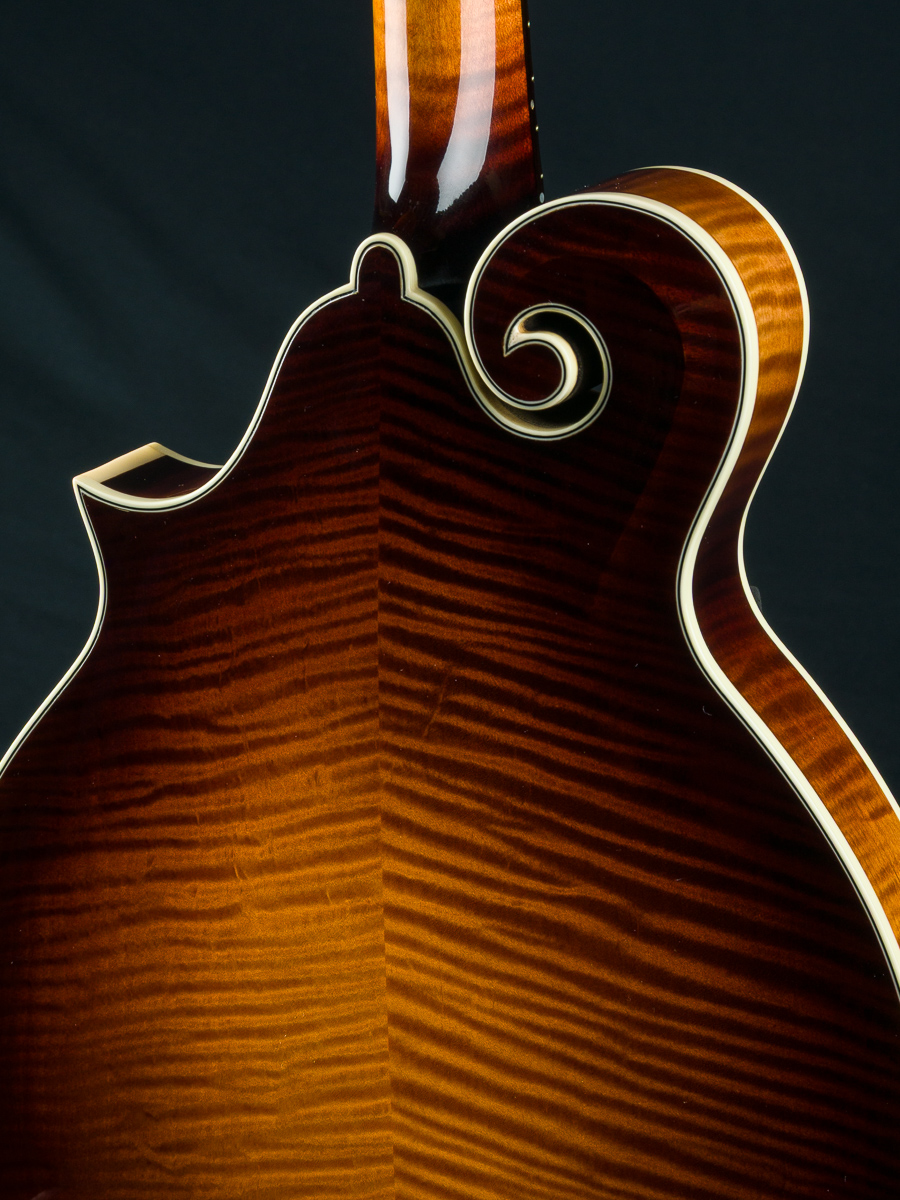 Gibson F-5G Custom Adirondack Spruce and Flamed Maple Wide Nut