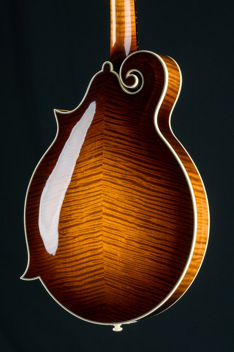Gibson F-5G Custom Adirondack Spruce and Flamed Maple Wide Nut