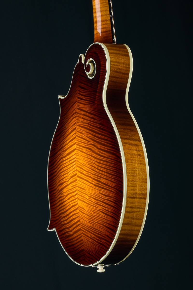 Gibson F-5G Custom Adirondack Spruce and Flamed Maple Wide Nut