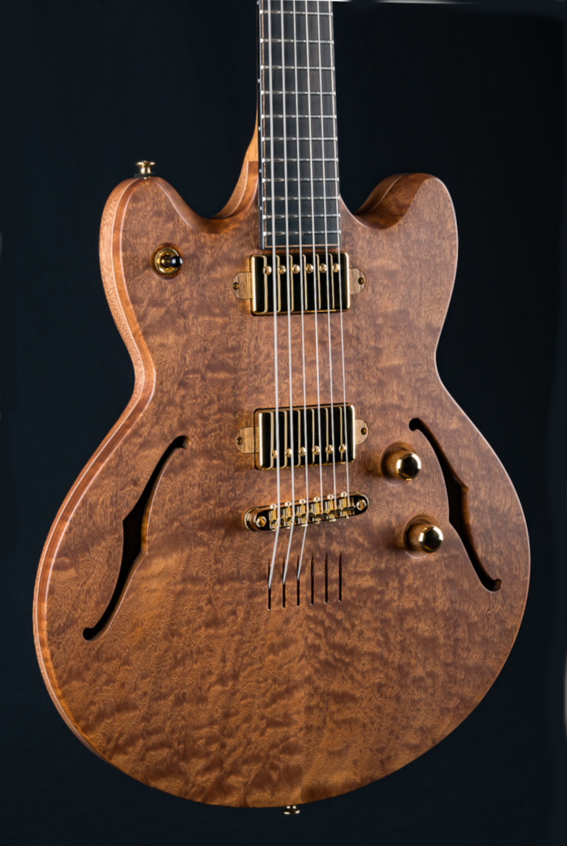 Lowden GL-5 Quilted Mahogany 430 (10)