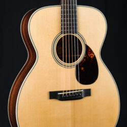 Collings OM2A Satin Hill Country Indian Rosewood and Adirondack Spruce