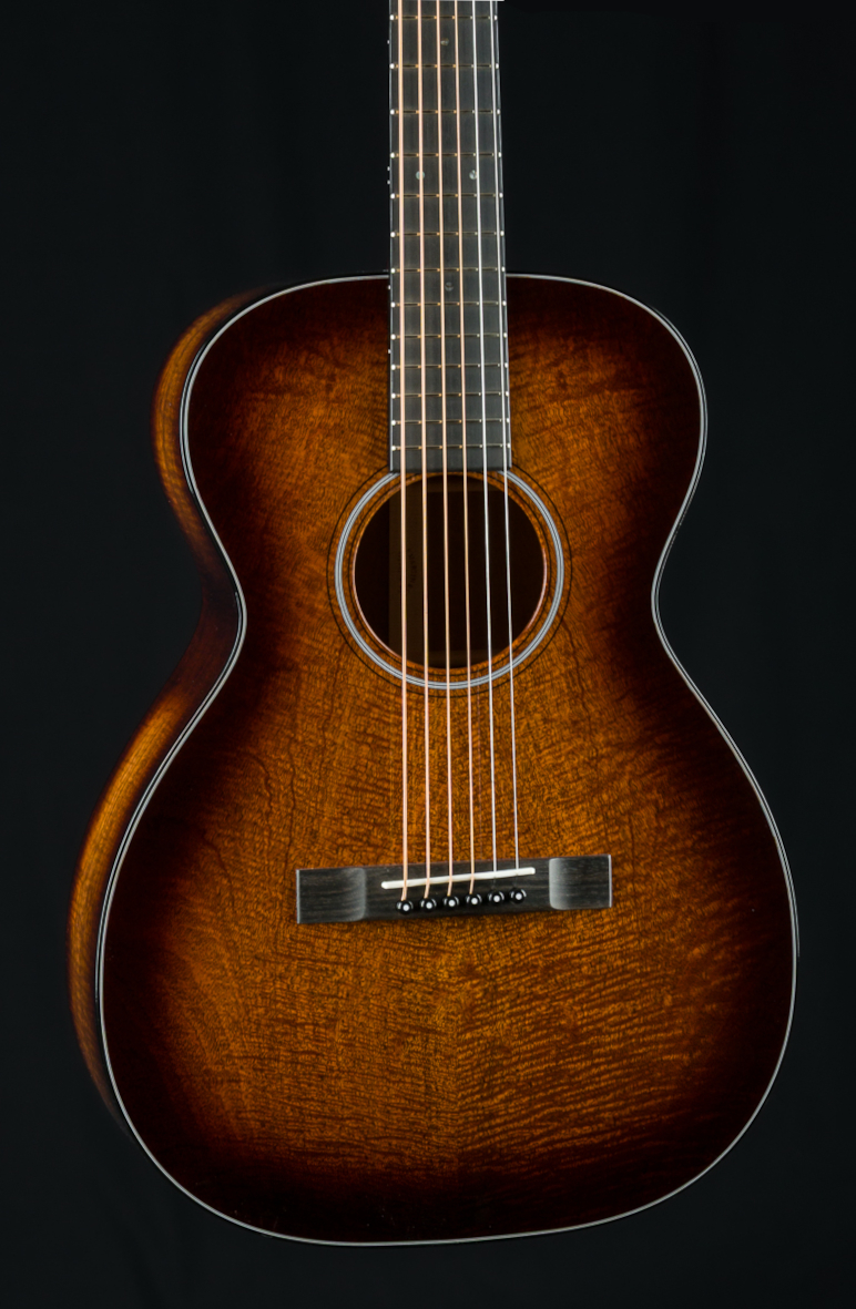 Martin 0 14-Fret Custom Mahogany SB 3020926 DHG (9)
