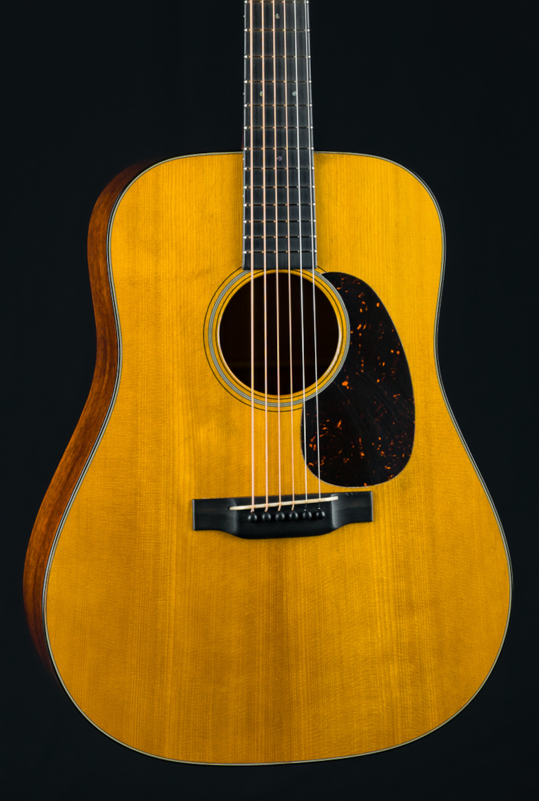 Martin D-18 Authentic 1937 Aged 3056495 DHG (9)